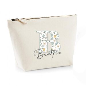Neceser algodón personalizado con inicial floral. Varios diseños