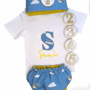 Pack de cumpleaños con corona, cubrepañal y camiseta planes